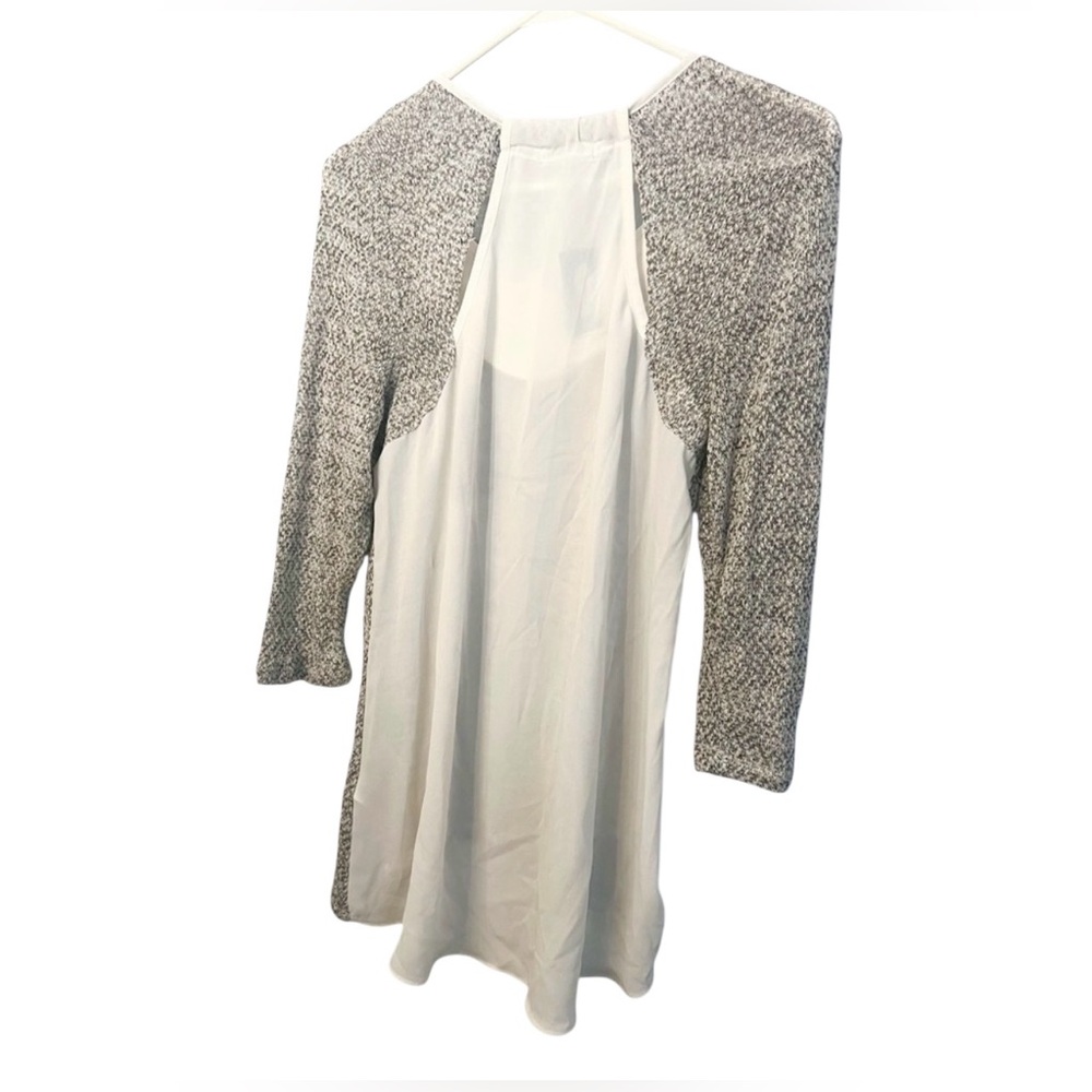 Maurice’s Grey & White Embellished Blouse - Picture 3 of 3